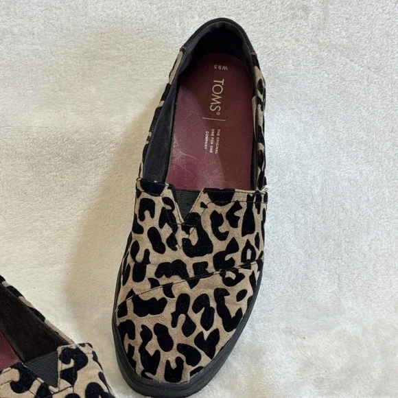 TOMS Leopard Print Velvet Slip On Shoes Women's‎ Size 9.5 W EU 41 - Picture 9 of 12